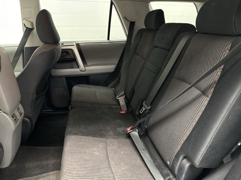 Used 2010 Toyota 4Runner SR5 image 23