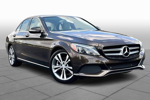 Used 2015 Mercedes-Benz C 300 Sedan image 2