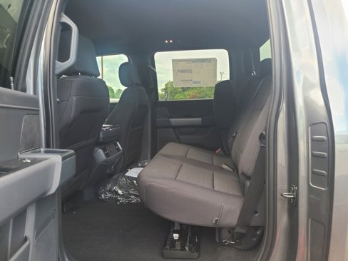 New 2025 Ford F150 XLT image 4
