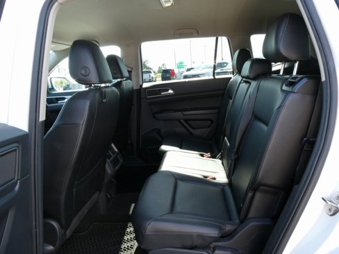 Used 2018 Volkswagen Atlas SE image 18