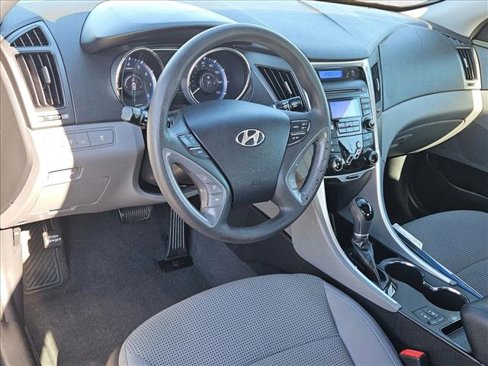 Used 2013 Hyundai Sonata GLS w/ Popular Equipment Pkg image 10