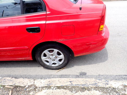 Used 2003 Hyundai Accent GL image 16