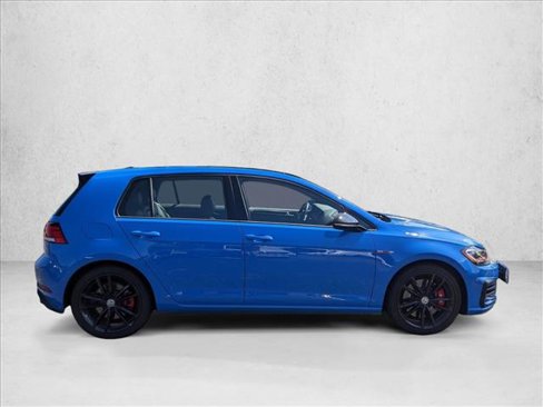 Used 2021 Volkswagen Golf S image 4