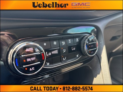 Used 2023 Buick Encore GX Select w/ Sport Touring Package image 30
