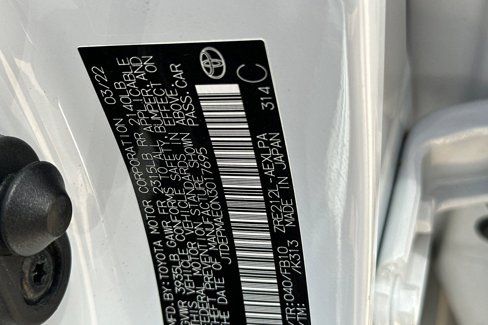 Certified 2022 Toyota Corolla LE image 35