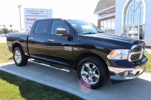 Used 2016 RAM 1500 Big Horn image 3