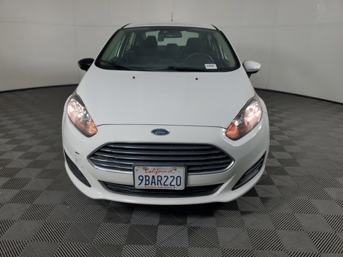 Used 2014 Ford Fiesta SE image 9