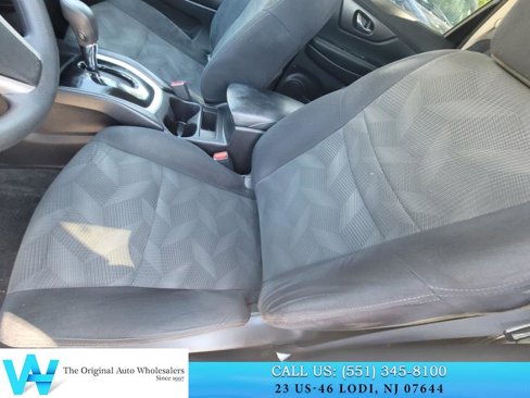 Used 2015 Nissan Rogue SV image 10