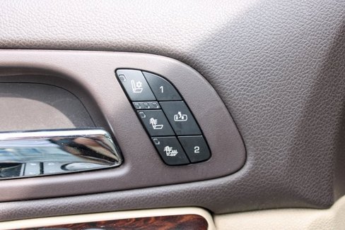 Used 2014 GMC Yukon XL Denali image 12