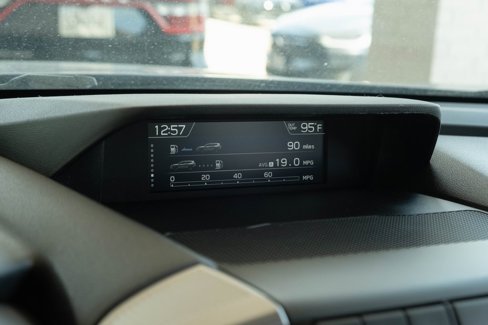 Used 2021 Subaru Ascent Limited w/ Technology Package image 28