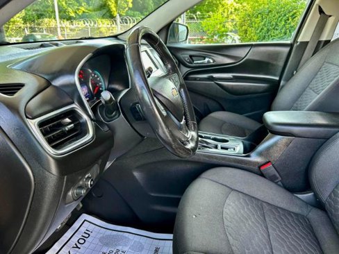 Used 2019 Chevrolet Equinox LT image 6