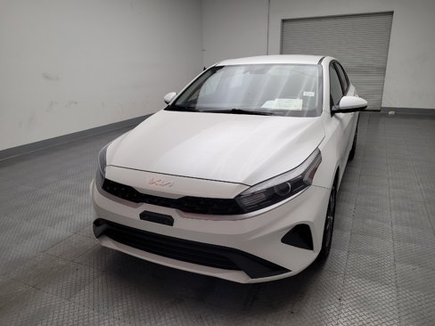 Used 2023 Kia Forte LXS image 15
