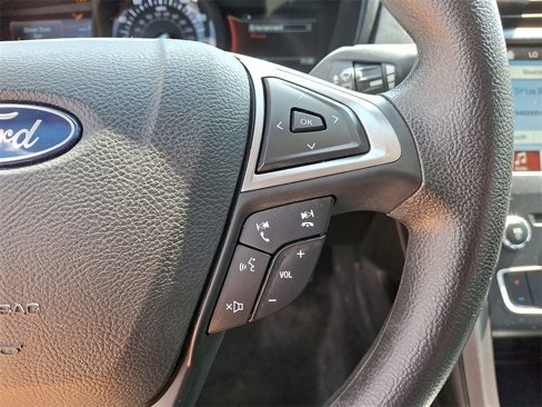 Used 2018 Ford Fusion SE w/ Fusion SE Technology Package image 18