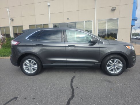 Used 2017 Ford Edge SEL image 4