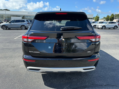 Used 2022 Mitsubishi Outlander SEL image 7