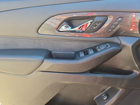 Used 2023 Chevrolet Traverse High Country w/ LPO, Floor Liner Package image 15
