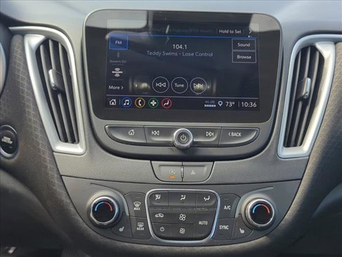 Used 2024 Chevrolet Malibu LT image 11