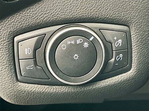 Used 2018 Ford Escape SEL image 10