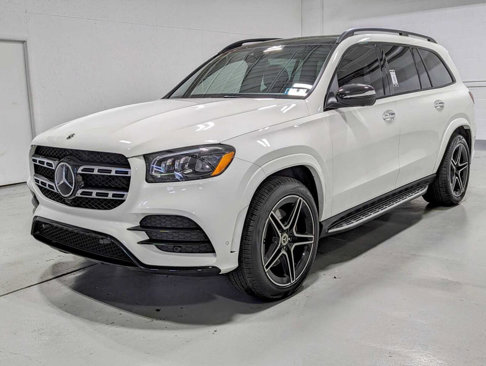 Used 2024 Mercedes-Benz GLS 450 4MATIC w/ AMG Line Exterior image 1