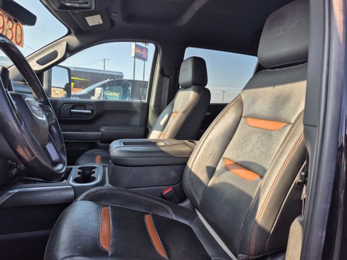 Used 2020 GMC Sierra 1500 AT4 w/ AT4 Premium Package image 3
