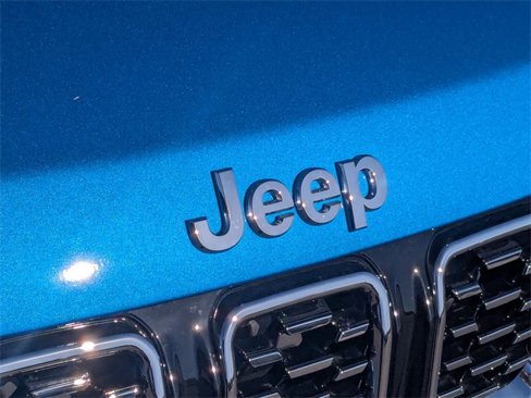 New 2025 Jeep Compass Limited image 12