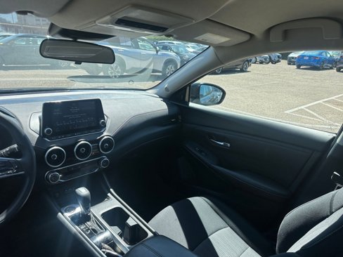 Used 2024 Nissan Sentra SV image 33