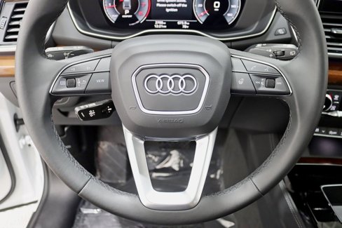 Used 2024 Audi Q5 Prestige image 15