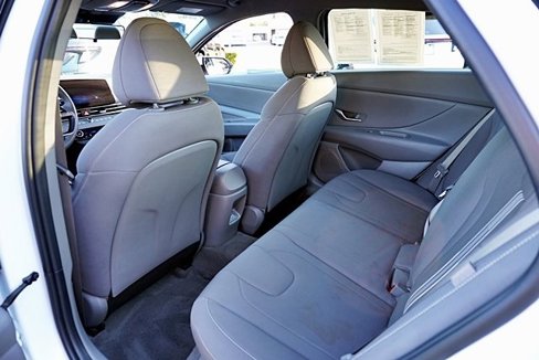 Certified 2024 Hyundai Elantra SEL image 16