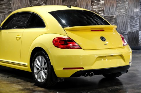 Used 2014 Volkswagen Beetle TDI image 17