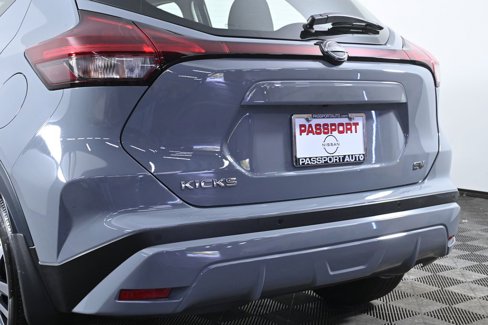 Certified 2024 Nissan Kicks SV image 7