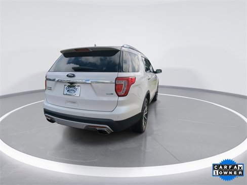 Used 2017 Ford Explorer Platinum image 7
