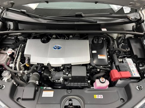 Used 2021 Toyota Prius L Eco image 20