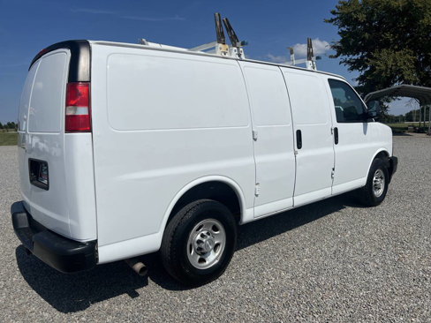 Used 2017 Chevrolet Express 2500 image 5