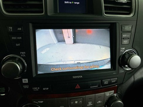 Used 2011 Toyota Highlander Limited image 24