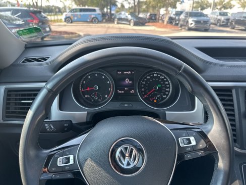 Used 2019 Volkswagen Atlas SE image 17
