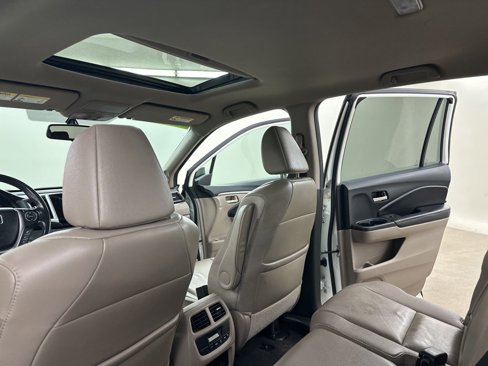 Used 2017 Honda Pilot EX-L image 31