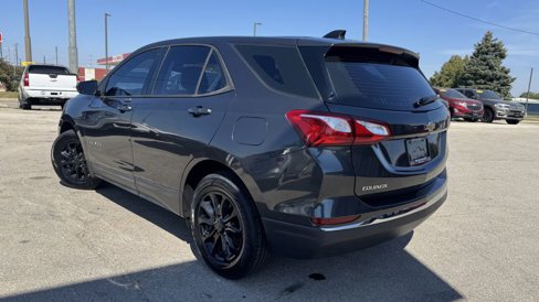 Used 2018 Chevrolet Equinox LS image 5