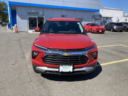 New 2026 Chevrolet TrailBlazer LT w/ Convenience Package image 2