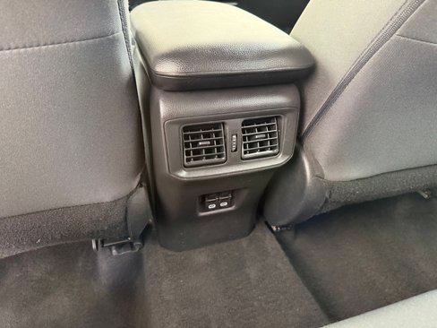 Used 2023 Toyota RAV4 XLE image 25