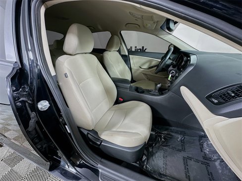 Used 2013 Kia Optima LX w/ Convenience Plus Pkg image 25