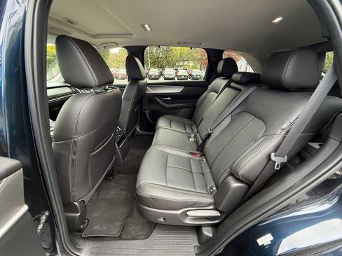 Used 2024 MAZDA CX-90 3.3 Turbo w/ Preferred Plus image 21