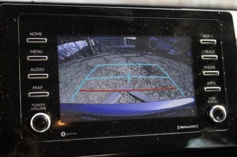 Used 2022 Toyota Camry LE image 35