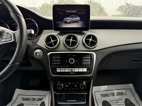 Used 2018 Mercedes-Benz CLA 250 4MATIC image 23