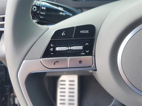 New 2025 Hyundai Elantra Sport image 19