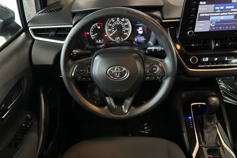 Used 2022 Toyota Corolla LE image 13