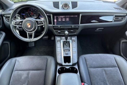 Used 2020 Porsche Macan image 14