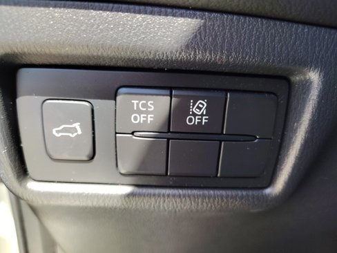 Used 2019 MAZDA CX-5 Touring image 17