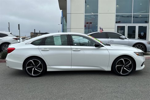 Used 2022 Honda Accord Sport image 2
