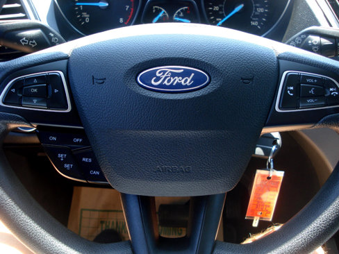 Used 2018 Ford Escape SE image 22