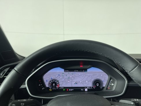 Certified 2025 Audi Q3 2.0T Premium Plus w/ Premium Plus Package image 22